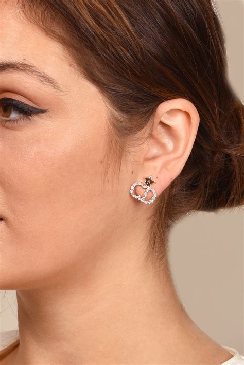 christian dior earrings price.